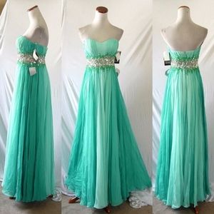 NEW Sean Collection AQUA Embellished Waist PLEATED Ombré Chiffon Straples GOWN 0
